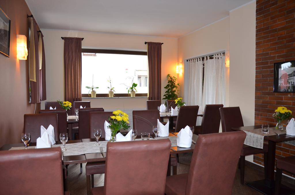 Lukas Restaurant Hotel Lounge Bar Schwarzheide Εξωτερικό φωτογραφία